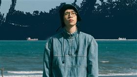 Wols〈深藍色〉。（圖／好感度音樂提供）