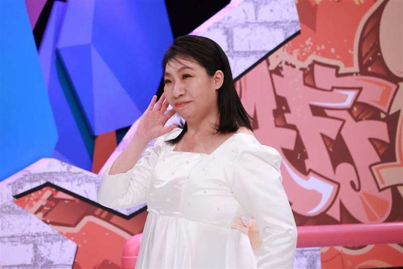 如花好久不見(圖／中天提供)