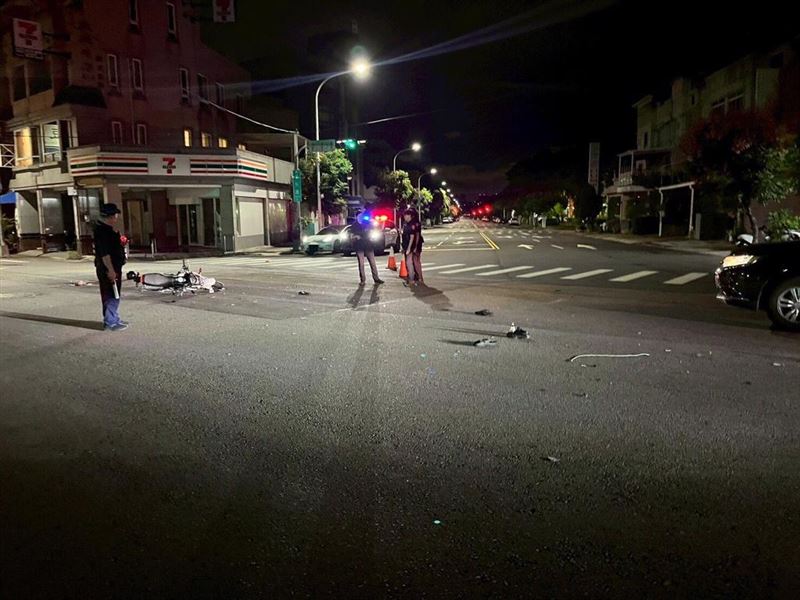 台中市北屯區今（21）日凌晨發生一起死亡車禍。（圖／翻攝畫面）