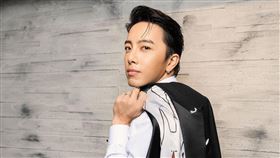 坤達捲入逃兵案。（圖／翻攝自hsieh_kunda IG）