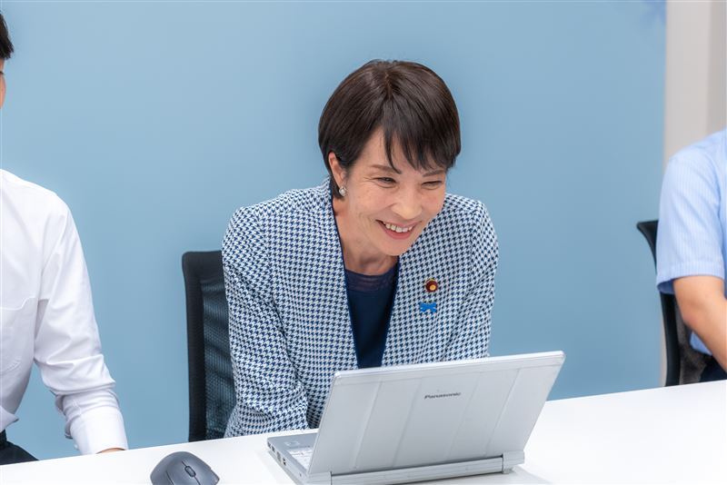 高市與川普之間有一個明顯的共同點，就是他們都對已故前首相安倍晉三懷有深厚情感。（圖／翻攝自高市早苗X帳號）