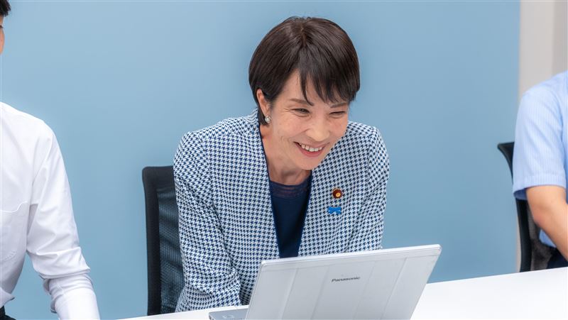 高市與川普之間有一個明顯的共同點，就是他們都對已故前首相安倍晉三懷有深厚情感。（圖／翻攝自高市早苗X帳號）