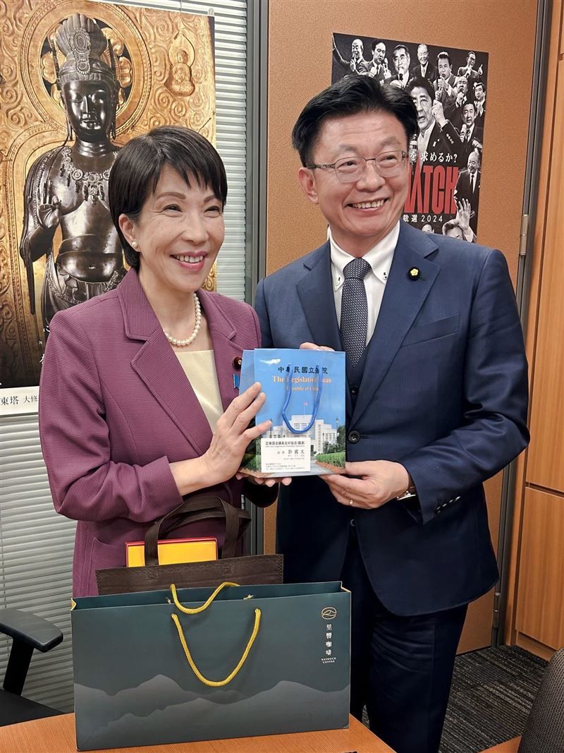 民進黨立委郭國文祝賀日本自民黨總裁高市早苗當選首相。（圖／翻攝郭國文臉書）