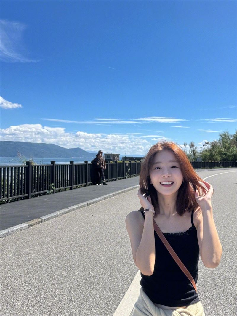 宋伊人照樣經營社群。（圖／翻攝自宋伊人微博）