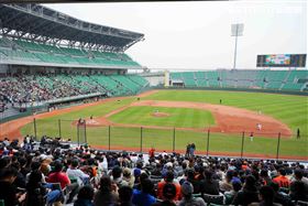 黃偉哲,南市府,體育局,統一獅,台南,球迷,亞太棒球場（圖／南市府提供）