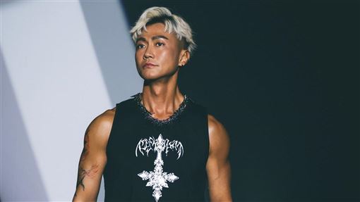 林俊逸震撼曝喜訊！開心公布新身份