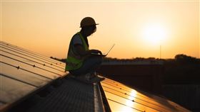 綠能,環評,光電（圖／翻攝自Shutterstock）