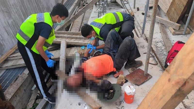 風太大！蘭嶼工人慘摔…鋼筋貫穿胸口