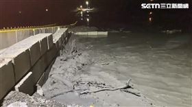 馬太鞍溪,馬太鞍溪橋便道,堰塞湖,溢流,沖垮,花蓮（圖／翻攝畫面）