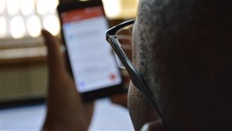 不靠市值靠實力　這檔只收龍頭年績效2成