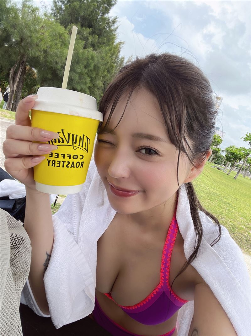 週刊文春爆料指出辣妹網紅uka.才是高橋藍的正宮女友。（圖／翻攝自IG @d28_uka）