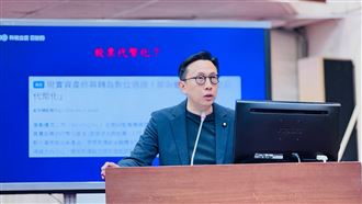 藍委葛如鈞用AI回脆友被玩　學者重批這句