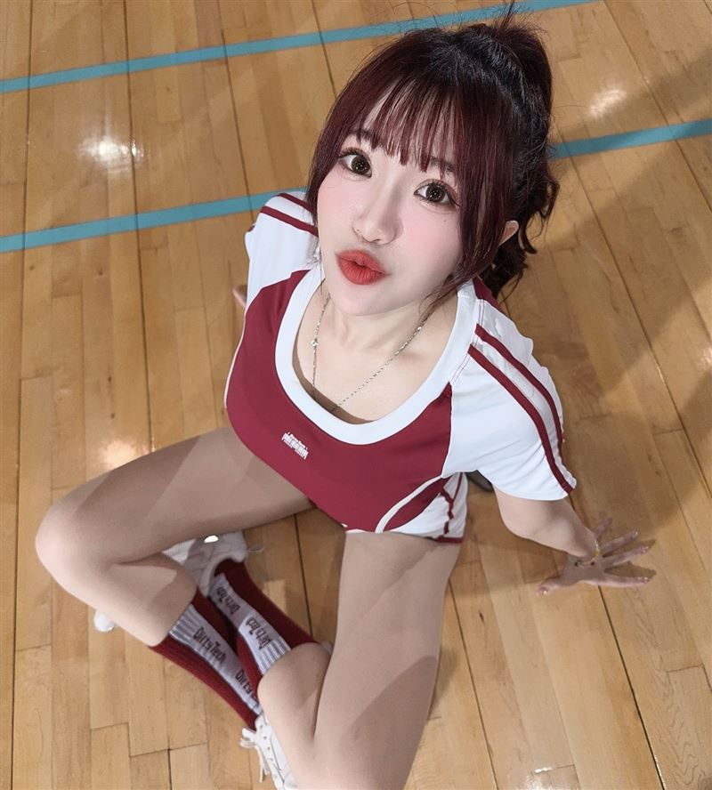 熊霓外型甜美可愛，深受粉絲喜愛。（圖／翻攝自IG @michelle02_14）