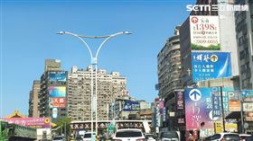 預售屋,房市,廣告,淡水,紅樹林。（圖／記者陳韋帆攝影）