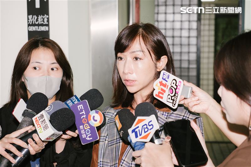 許淑華指出，財劃法仍有變數，且蔣萬安也不談此事，因此認為台北市府不可能會普發兩萬元。（圖／記者楊士誼攝影）