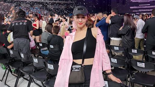 曬BLACKPINK演唱會造型　吳姍儒穿搭到位