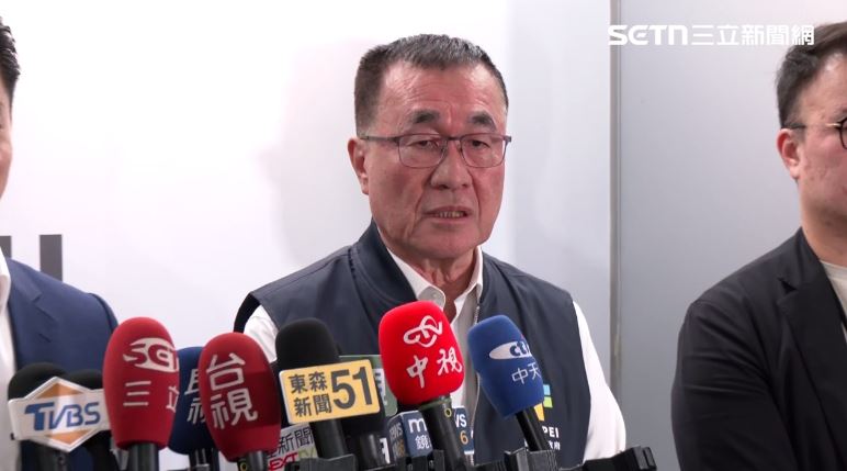 蔣萬安回應「北士科地上權轉移案」,副市長李四川說明接下來程序。(圖/北市府提供)