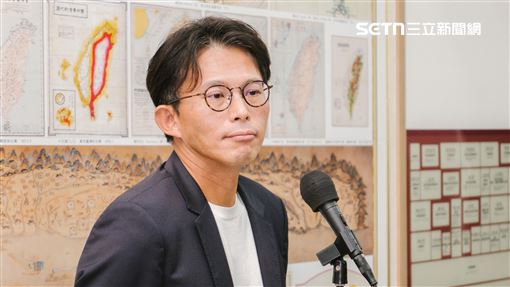 他酸黃國昌赴美把危機搞大：白營挺得住嗎