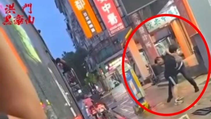 遭桃園客運司機朝鼻樑揮拳 高中生傷勢曝光 劉姓司機當街毆打高中生,引發輿論爭議,遭桃園客運開除。(圖/翻攝畫面)