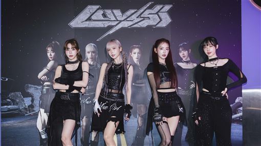 中職4啦啦隊女神合體　組女團LUVSSI出道