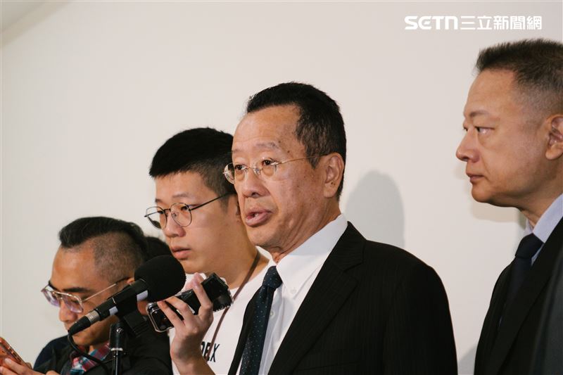 鄭麗文曾喊共機圍台是保衛台灣等言論，顧立雄表示，國防部面對共機襲擾、共軍威脅台灣是不爭的事實。（圖／記者楊士誼攝影）