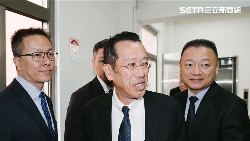 不肖醫師助閃兵?顧立雄:沒三總醫生涉案