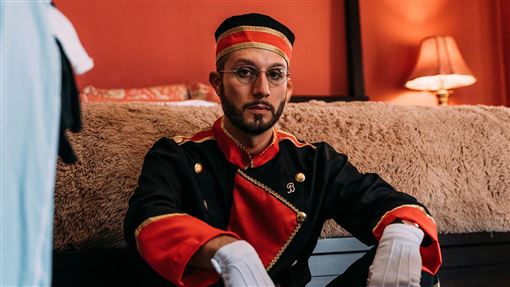 因易祥千璽爆紅　饒舌歌手11月來台開唱