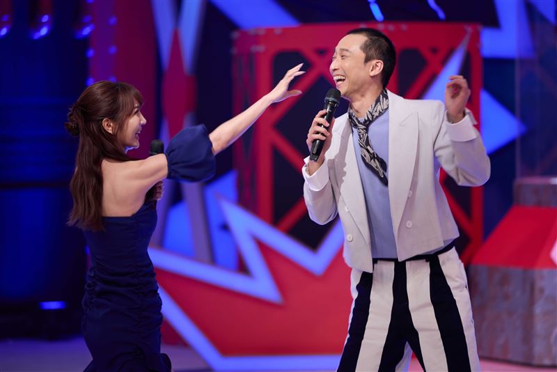 金鐘獎女配角曾莞婷（左）與浩子（右）嗆聲爆肢體衝突。（圖／公視台語台提供）