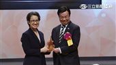 國家玉山獎頒獎典禮登場　蕭美琴蒞臨頒獎