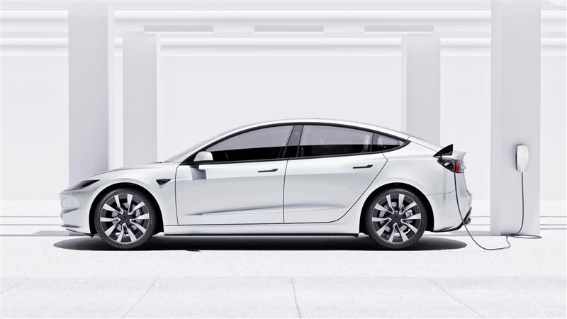 特斯拉只賣21台！國產電車登頂銷售冠軍