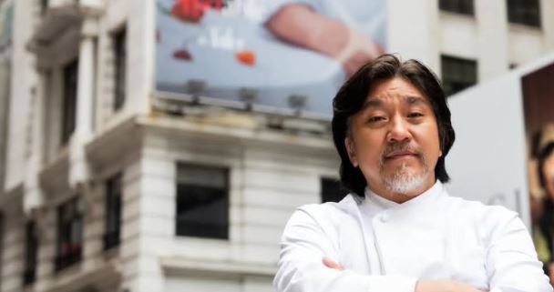 《黑白大廚》的韓裔美籍名廚愛德華李，將與樂天飯店主廚團隊共同設計菜單。（圖／翻攝自IG @chefedwardlee）