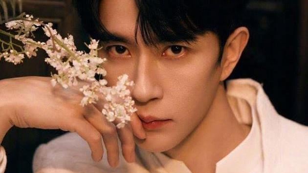 他在5年前就寫下于朦朧會出事？網揭真相