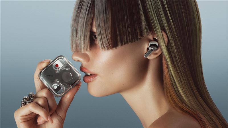 Nothing Ear (3) 以突破性Super Mic與金屬設計，帶來清晰通話與純淨音質