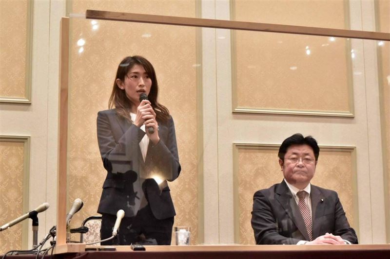 自民黨眾議員森下千里（左）宣布正式成為進入高市早苗內閣。（圖／翻攝自X平台 @ChiiChiiiii）