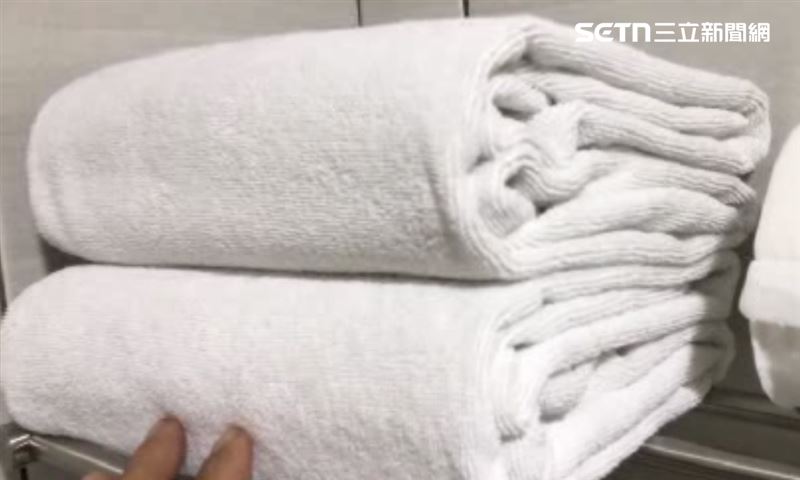 有旅客收到訂房通知，發現飯店除了牙刷等備品，也不提供浴室裡的大浴巾。（示意圖／資料照）