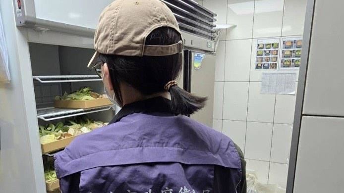 牛喜壽喜燒疑6人食物中毒 新光三越道歉了