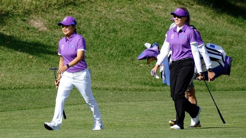 徐薇淩和加拿大女將韓德森（Brooke Henderson）。（圖／昊昭顧問有限公司提供）