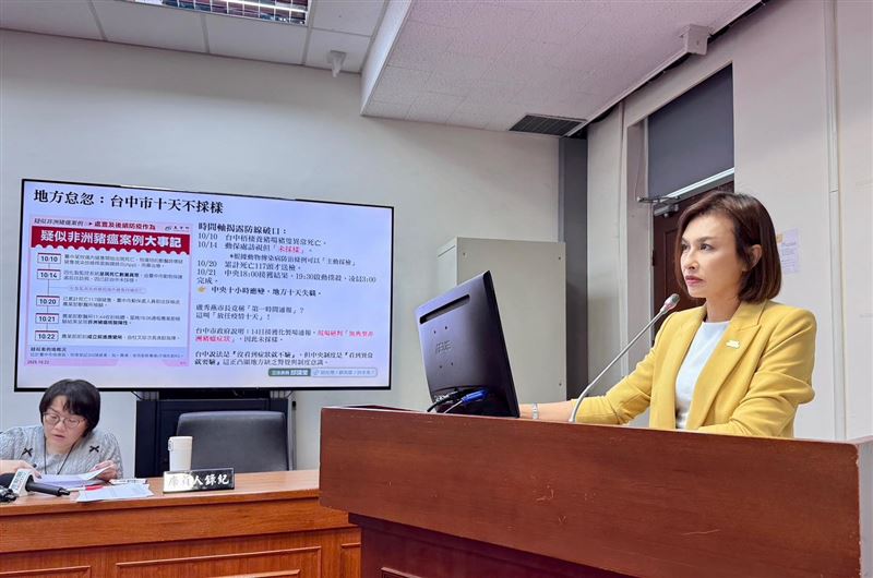 邱議瑩發文嗆台中市長盧秀燕，「最該驗的不驗，叫大家去拚購物節？上千億的養豬產值，盧秀燕賠得起嗎？」（圖／翻攝自邱議瑩臉書）