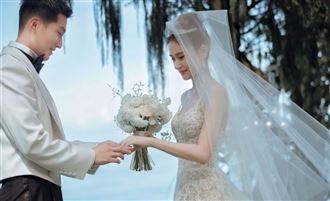 爆拒簽婚前協議鬧離婚　賭王千金首發聲