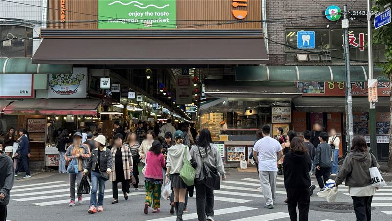 南韓2024年假期期間的家暴通報量比平常增加了63.3%。（圖／翻攝自X平台 @konest）