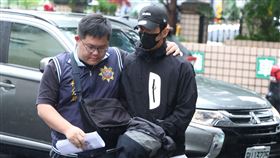 修杰楷抵達地檢署。（圖／記者鄭孟晃攝影）