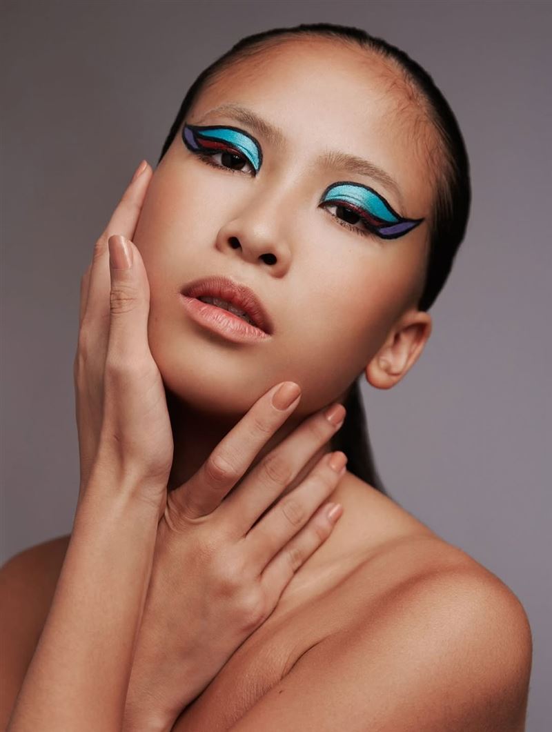 菲律賓知名主持人阿蒂恩扎(Kim Atienza)與妻子費利西亞(Felicia)透過社群Instagram證實女兒艾曼(Emman)的死訊