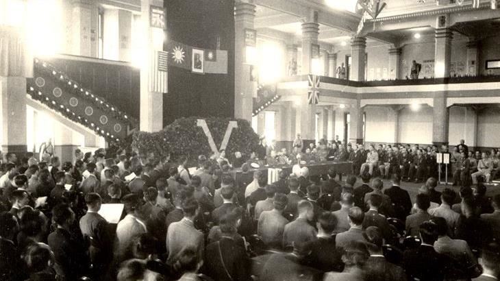 老照片故事/今天臺灣光復節日本投降照曝