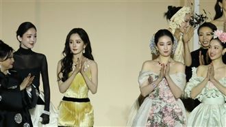 楊冪、劉亦菲同框0互動　傳因1事形同陌路