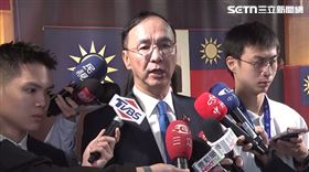 國民黨主席朱立倫接受媒體聯訪（圖／翻攝畫面）