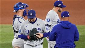 世界大賽G1道奇6局下狂失9分。（圖／美聯社／達志影像）