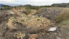 議員驚曝台中將廚餘就地掩埋。（圖／翻攝自何文海臉書）