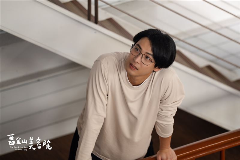 連晨翔大學時期就很關心劉品言的感情世界。(圖/TVBS提供)
