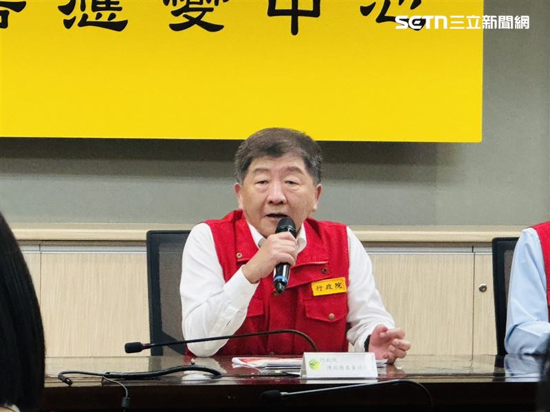 非洲豬瘟中央災害應變中心於今(25)日召開第37次會議,由行政院陳時中政務委員主持。(圖/記者柯美儀攝影)