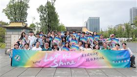 民進黨率隊參加2025同志遊行（圖／民進黨提供）